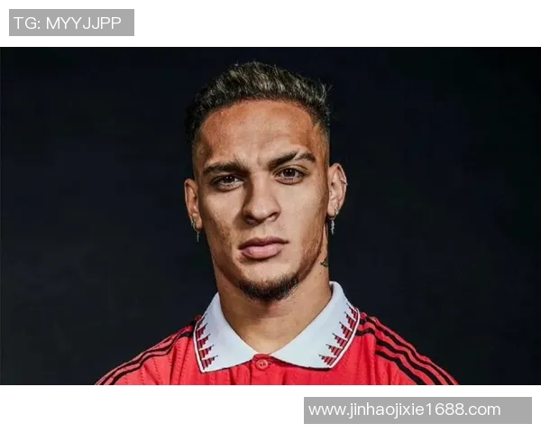 全球足球黑球星颜值榜单 这些球员颜值与球技并重引人注目