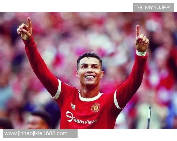 未退役足球明星们的辉煌与坚持：他们依旧在绿茵场上续写传奇