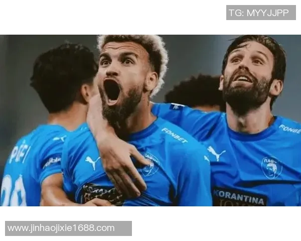 球星极限挑战赛看谁能在关键时刻完成惊险绝妙足球射门