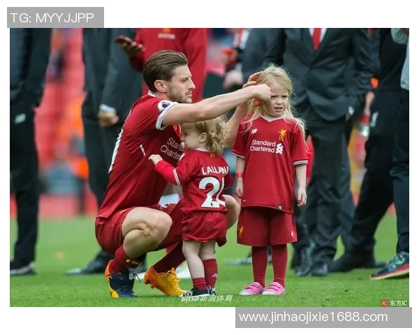 球迷偶遇心仪球星共赏足球激情瞬间难忘记忆