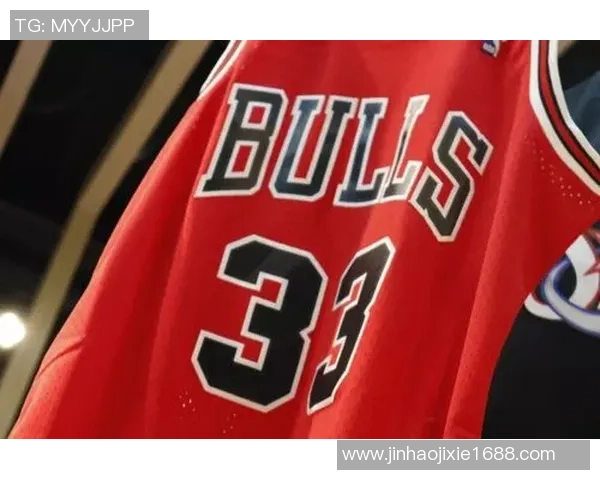 足球球星同款短袖男T恤潮流设计时尚休闲运动风格限量发售 足球球星同款短袖男T恤潮流设计时尚休闲运动风格限量发售