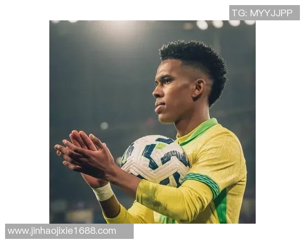 足球球星点评:聚焦世界顶级球员表现与未来发展趋势分析 足球球星点评:聚焦世界顶级球员表现与未来发展趋势分析